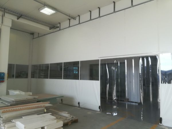 Soluzioni industriali_coperture_in_pvc_pareti_divisorie_1