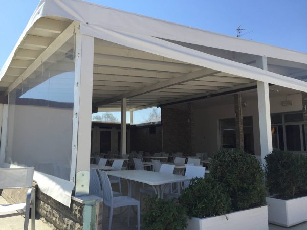 Soluzioni outdoor_chiusure verticali trasparenti in pvc_6