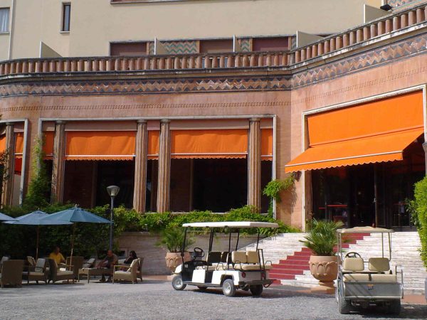 Soluzioni outdoor_tenda_a_caduta_2