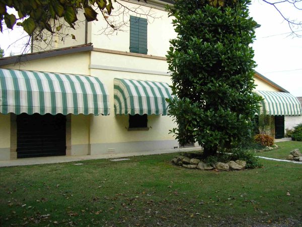 Soluzioni outdoor_tenda_a_cappottina_0